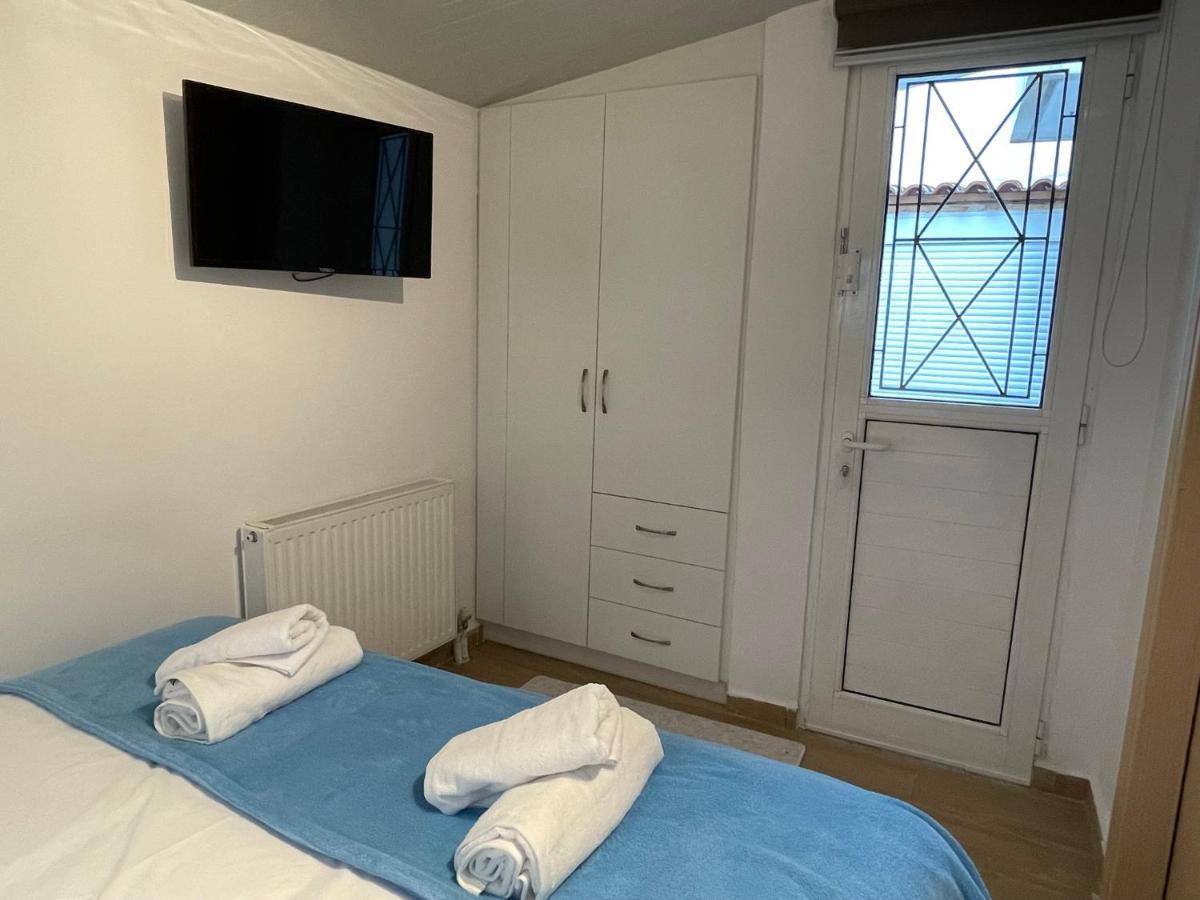 Kalimera Alimos Apartment 아테네 외부 사진